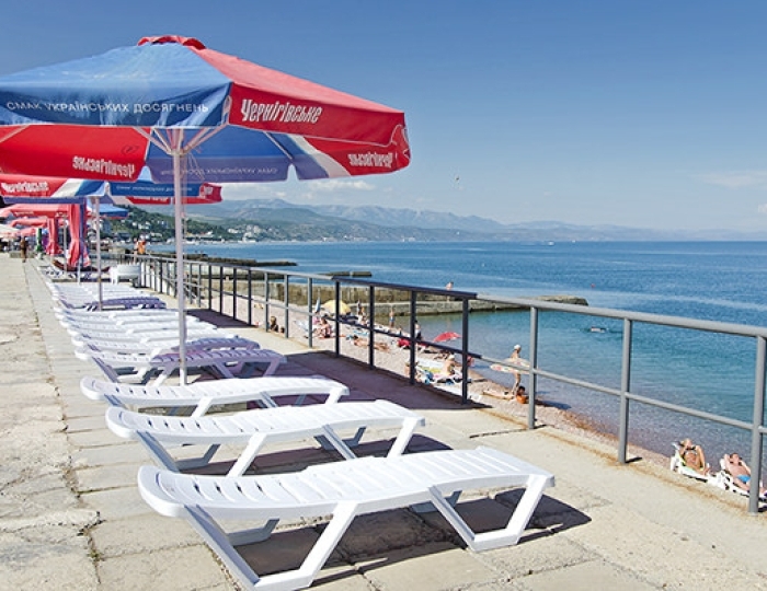 Оборудованный пляж - Курортный отель «Морской Уголок»