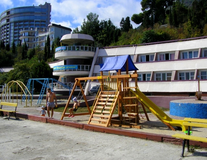 Детская площадка - Курортный отель «Морской Уголок»